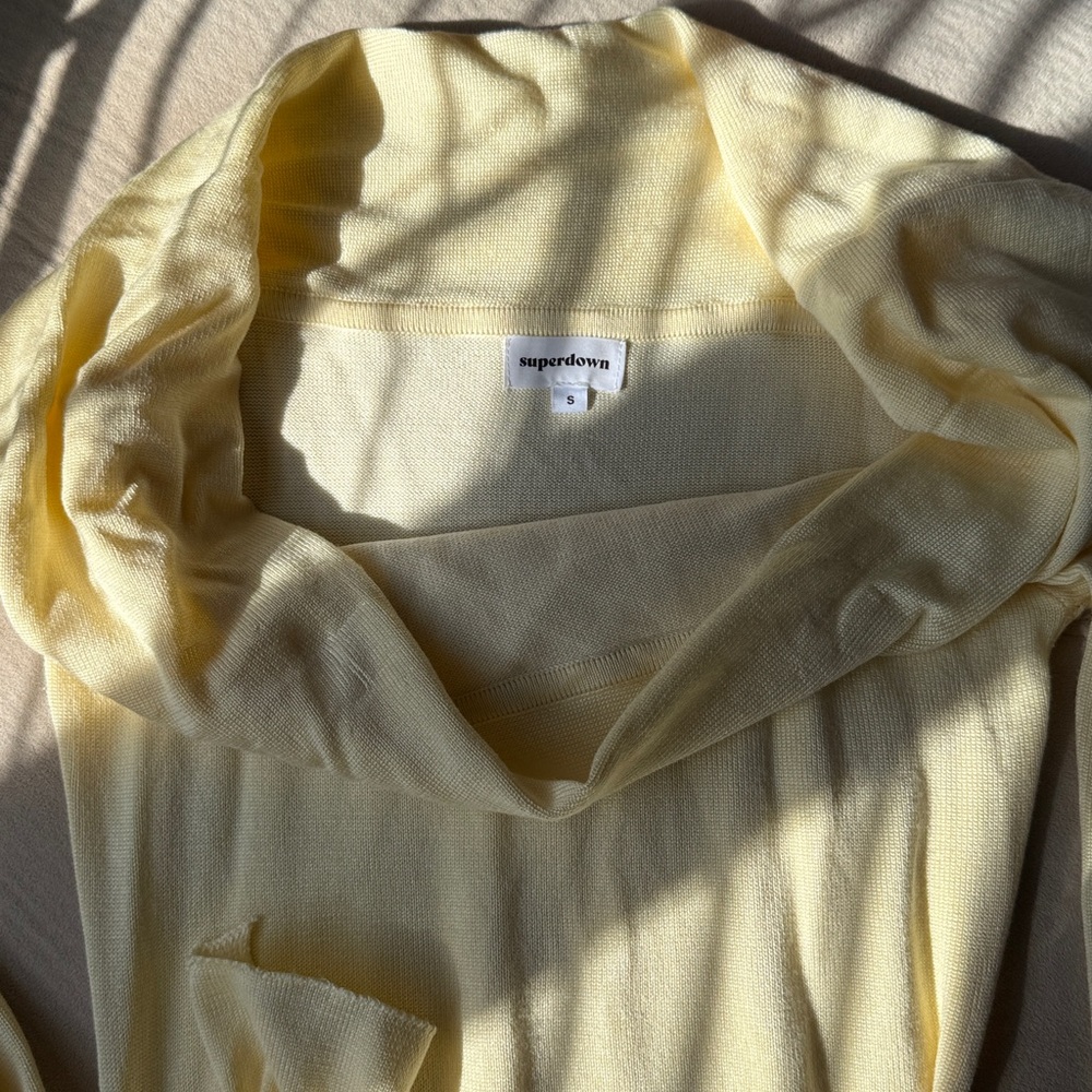 Superdown Light Yellow Knit Top - image 2